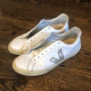 Veja Sneakers